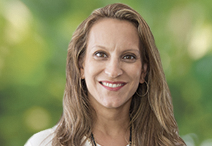Jennifer Candiago-Payet, responsable des ressources humaines Decathlon à La Réunion
