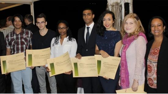 Group of students from the EGC preparatory class for business and management schools with a scholarship